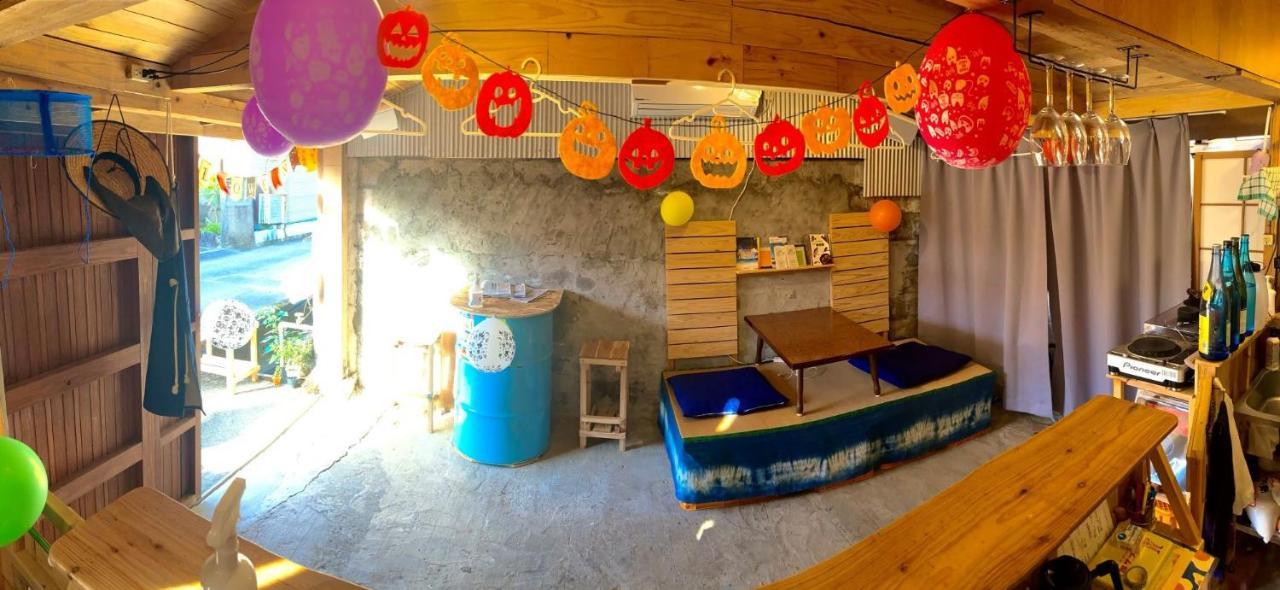 奄美ゲストハウス Hub A Nice Inn Setouchi  Exteriör bild