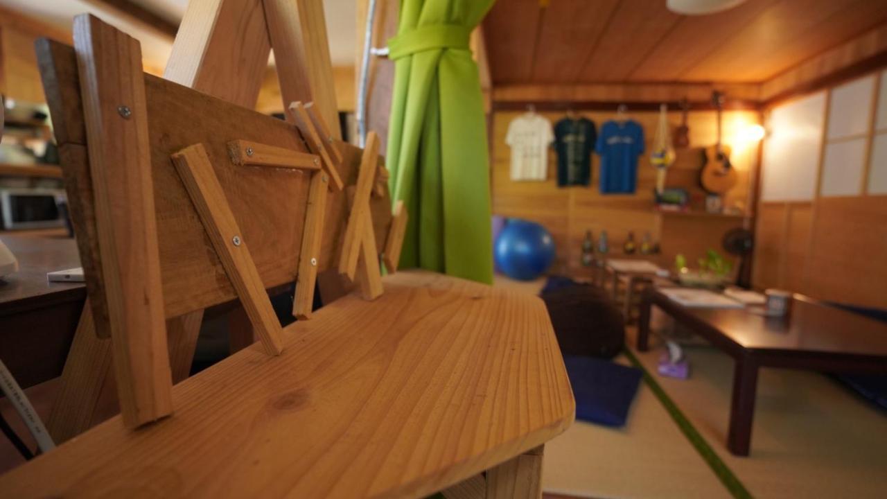 奄美ゲストハウス Hub A Nice Inn Setouchi  Exteriör bild