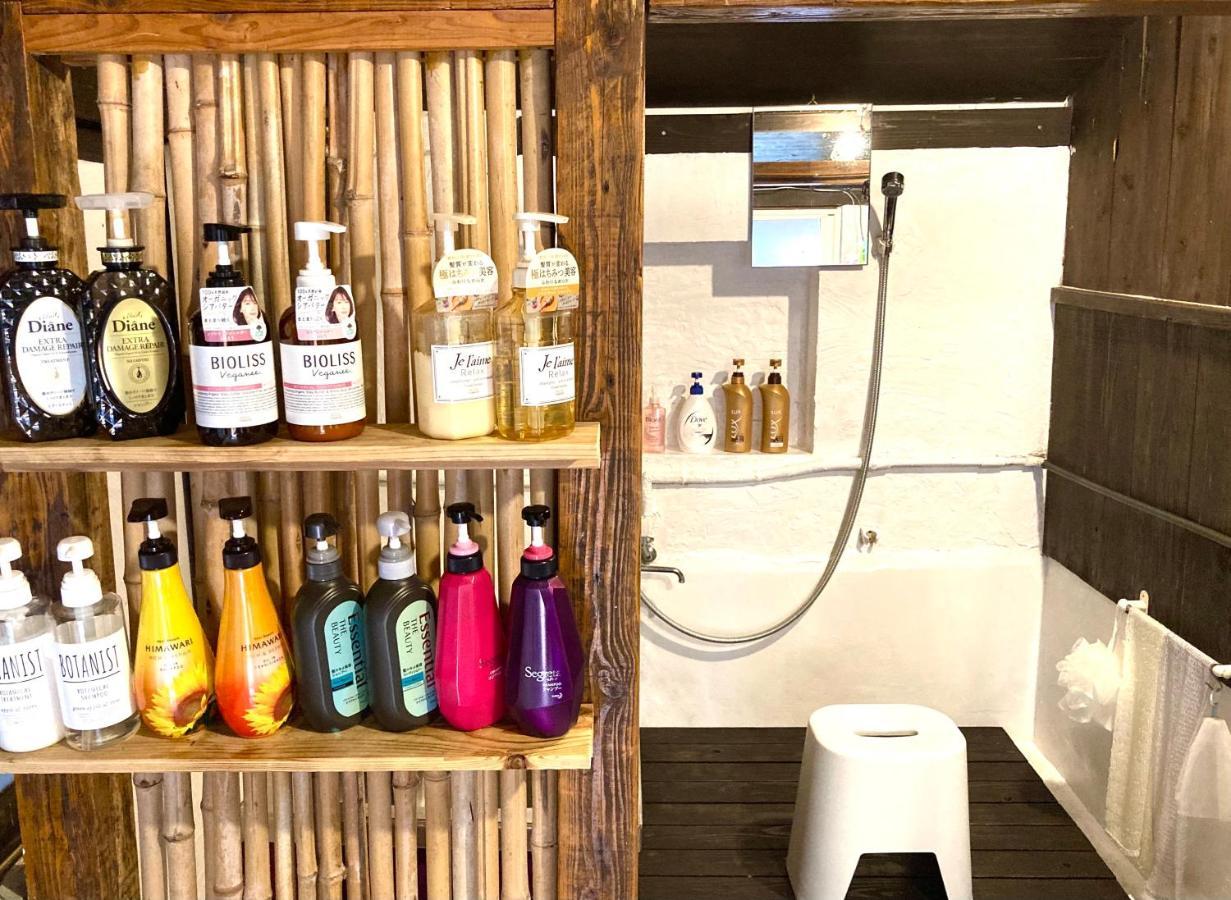 奄美ゲストハウス Hub A Nice Inn Setouchi  Exteriör bild